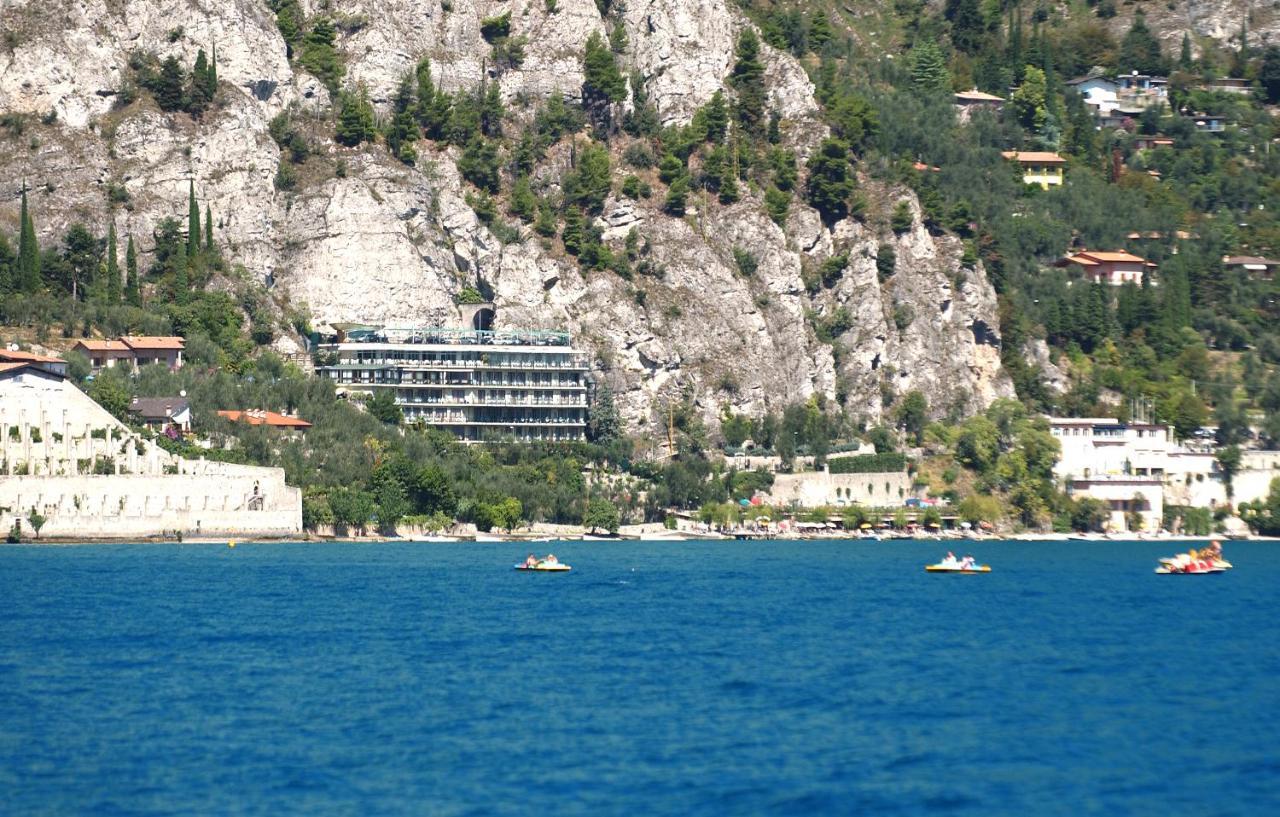 Hotel Astor Limone sul Garda Exterior foto